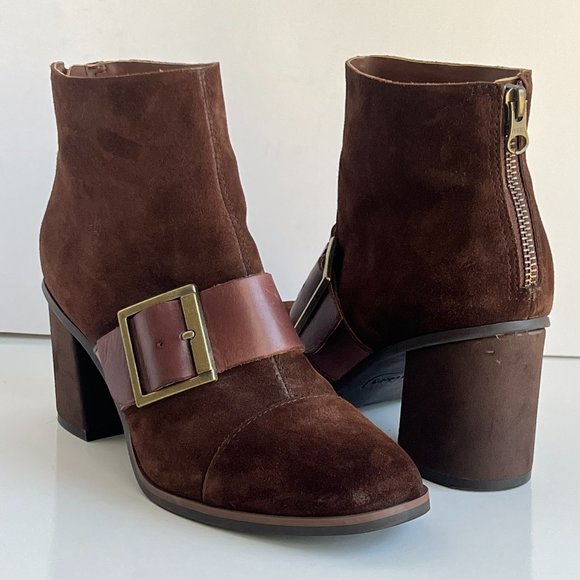KORKS by KORK-EASE Denoon Burnished Cap Toe Brown Suede Strap Buckle Ankle Boots - Picture 1 of 14